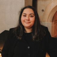 Ana Betancourt Hochformat
