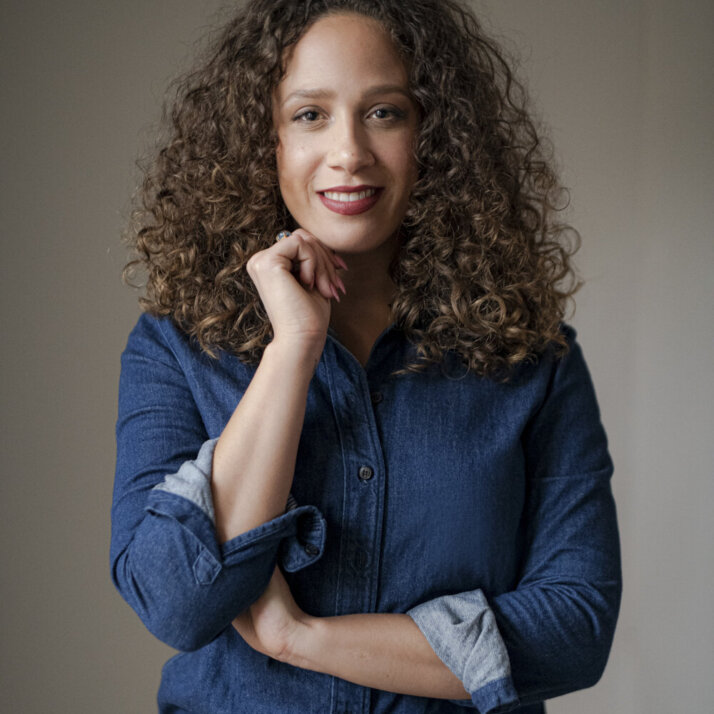 Zetha Asafu-Adjaye (Agentin) - 1