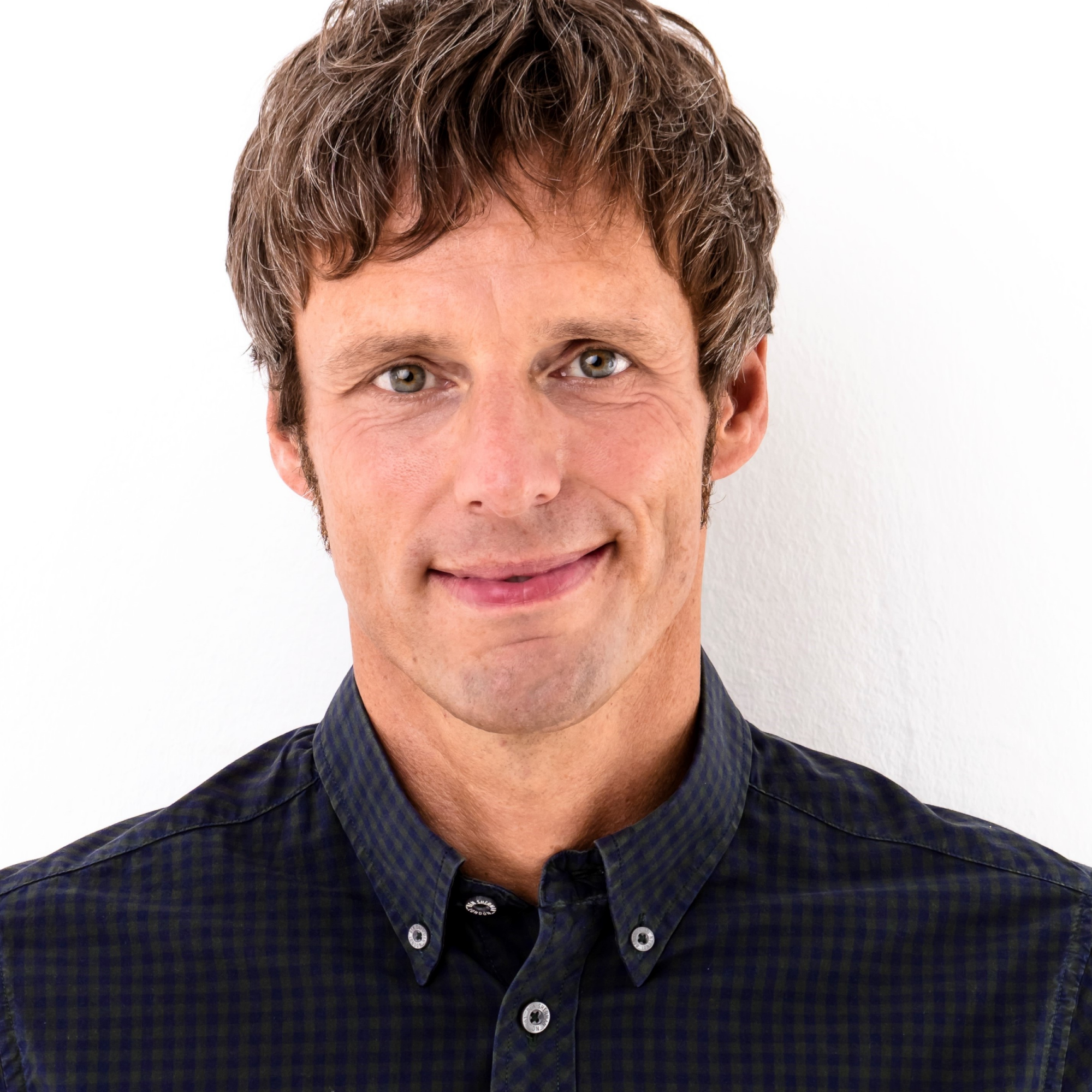 TimBiedert_hochkant_close