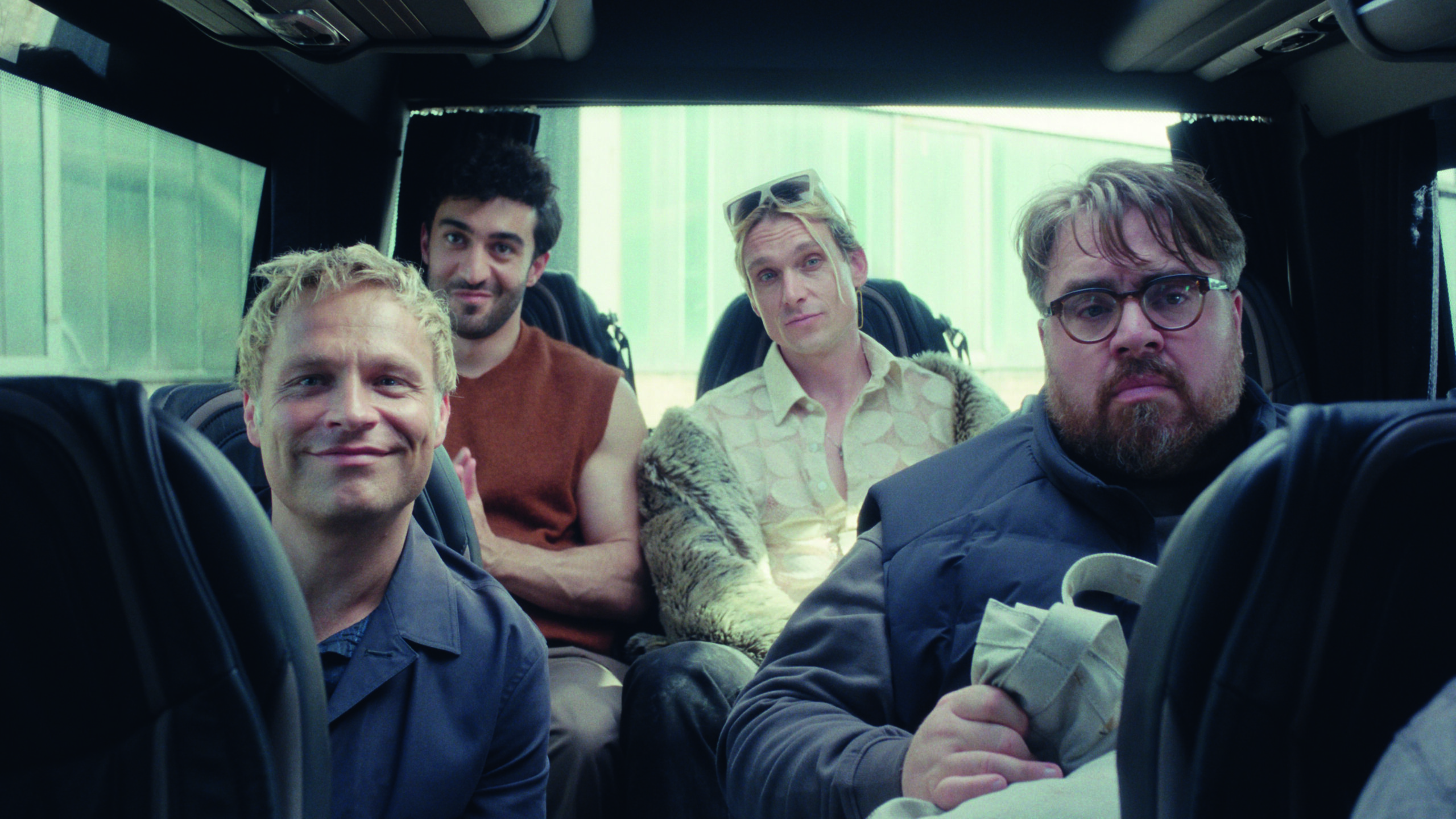 tcb-drehstartfoto-flo-tim-sander-fares-eidin-jalali-kim-daniel-straesser-sam-tristan-seith-cpaulfaltz