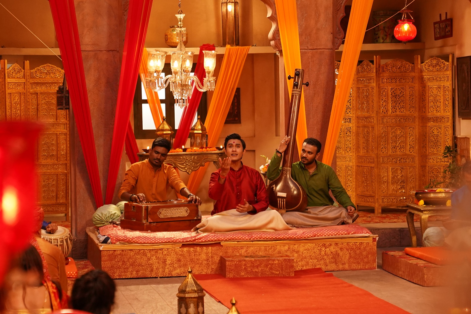 Bandish Bandits - Still - Ritwik performing_courtesy credit_Amazon Prime Video