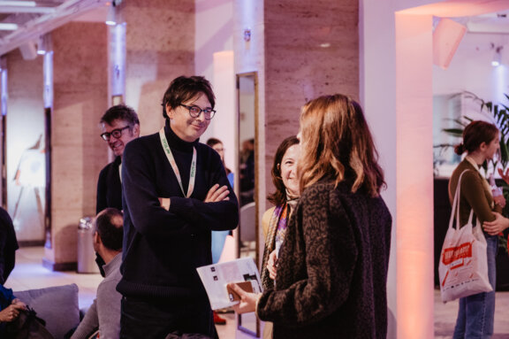 Seriencamp2019_ErsteAuswahl_Isarforum_FelixBaab (2 von 17)_webkomprimiert(1) Seriencamp2019_ErsteAuswahl_Isarforum_FelixBaab (2 von 17)_webkomprimiert(1)